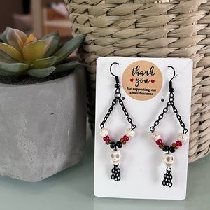 ❤️🖤💀Handmade Skull Earrings 💀🖤❤️